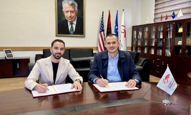 Universiteti “Fehmi Agani” në Gjakovë dhe Comodita Home nënshkruajnë marrëveshje bashkëpunimi